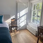 Beautiful Renovated *
