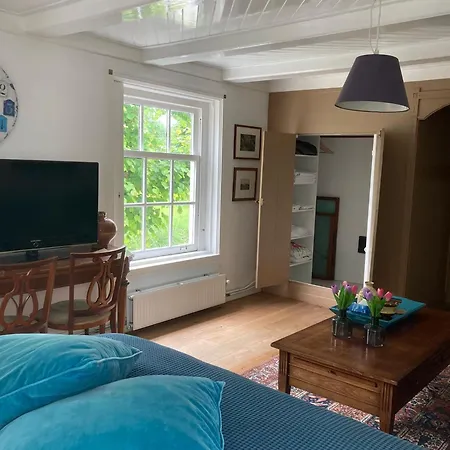 Guest house Beautiful Renovated *